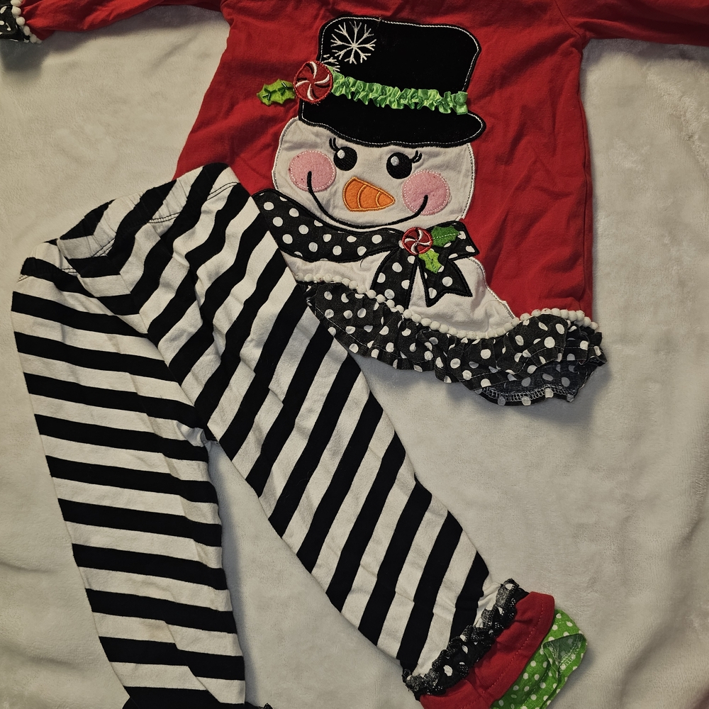Rare Editions Red Snowman Set with Black and White Stripes